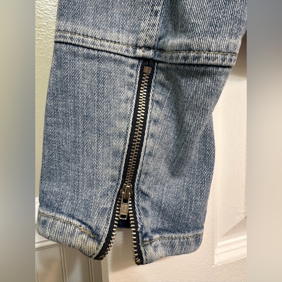 Guess Light Wash Studded Moto Denim Jacket - Picture 4 of 8